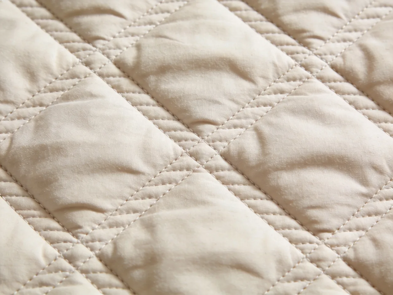 Quilts Coverlets detail — Suite Linens