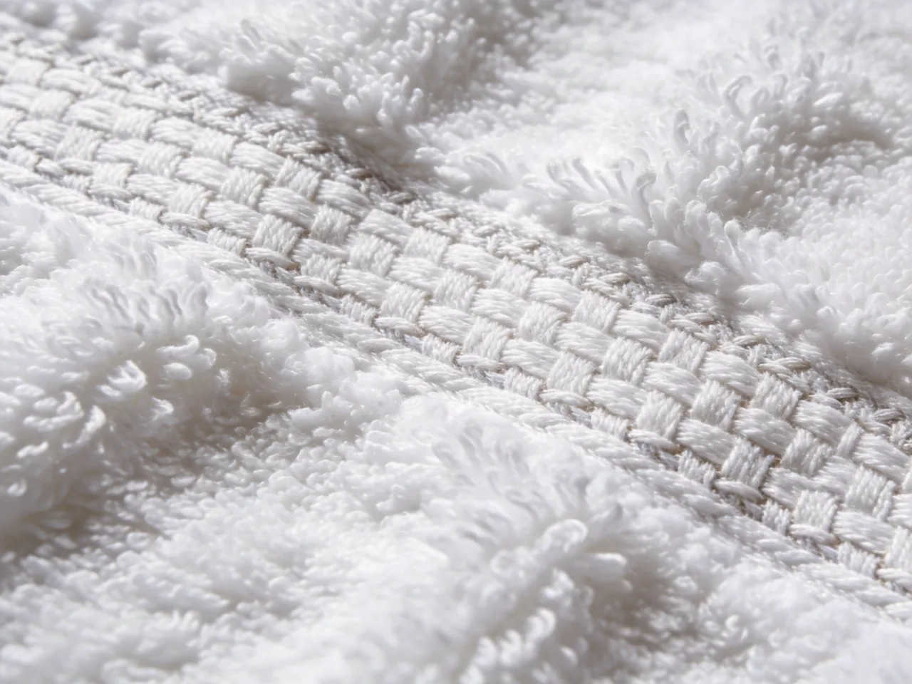 Towels detail — Suite Linens